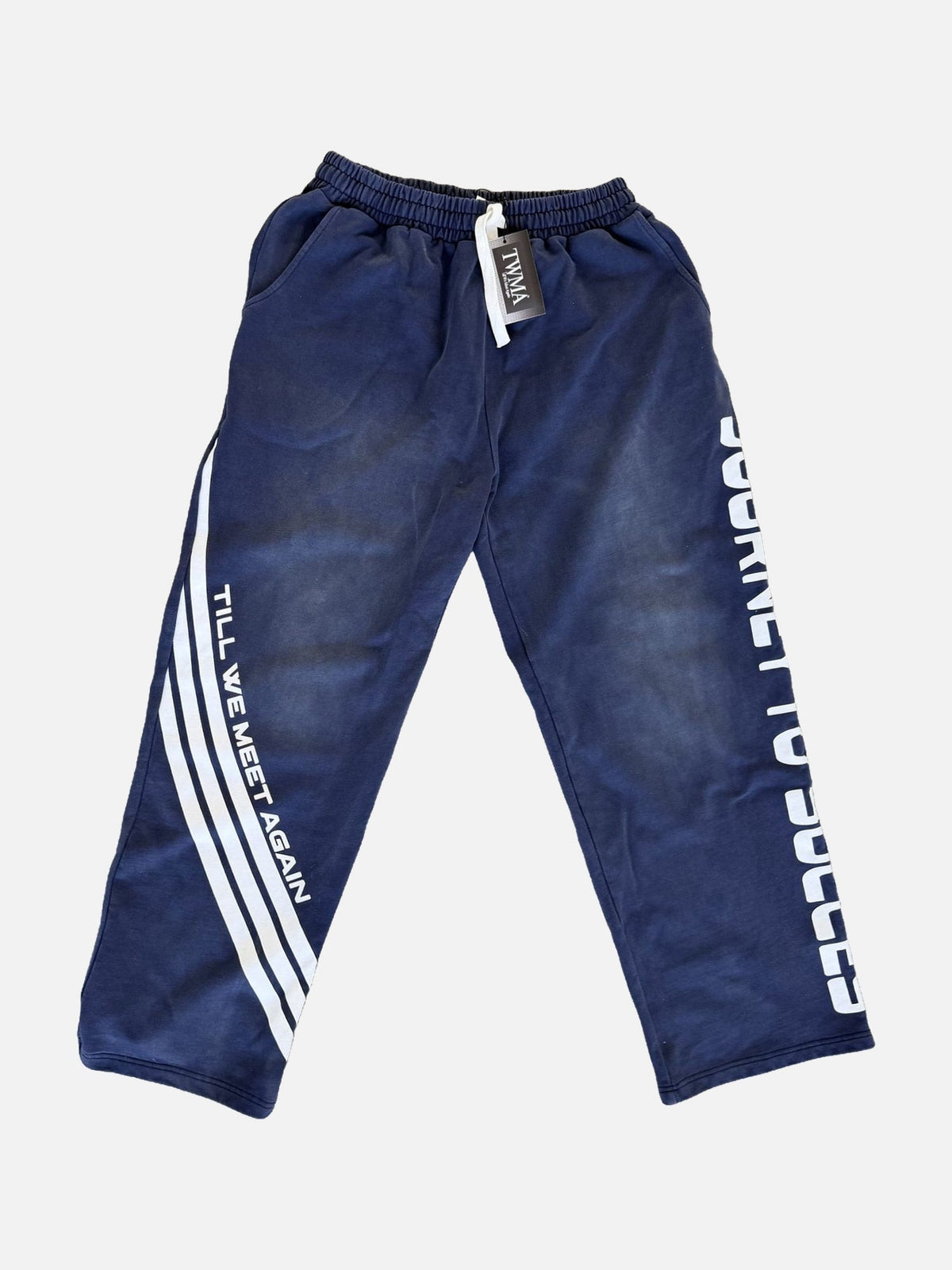 Faith Over Fear Jogger in navy, voorkant
